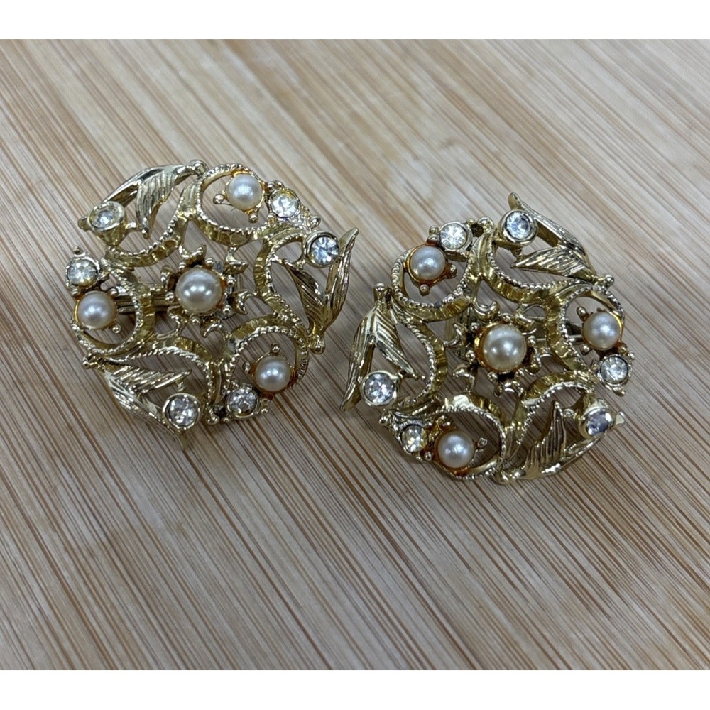 Vintage SAC Sarah Coventry Earrings Clip On Gold Tone Faux Pearl Open Work